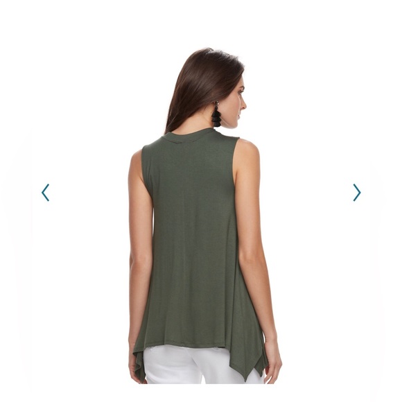 Jennifer Lopez crewneck tank with cut out choker Cascade Hem size Medium NWT - Picture 14 of 15